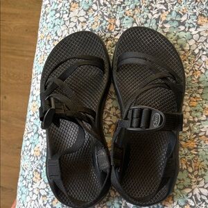 Chao ZX/2 classic sandal women size 6 
Good condition
